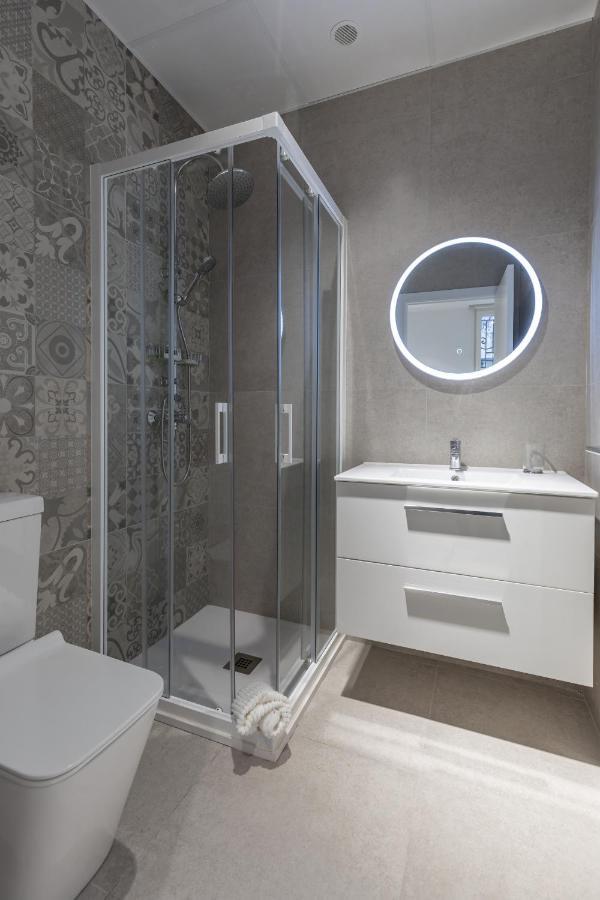 ולנסיה Comfortable Room Close To City Centre מראה חיצוני תמונה