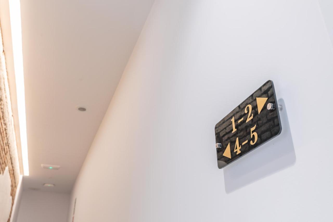 ולנסיה Comfortable Room Close To City Centre מראה חיצוני תמונה